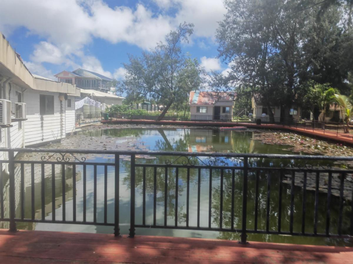 Lata Hotel Nuku'alofa Esterno foto